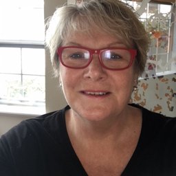 Picture of Caron Nightingale